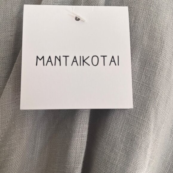 Mantaikotai Lisbon Dress - Picture 7 of 9